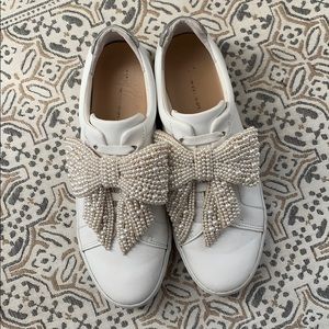 Pearl Bow Shoes